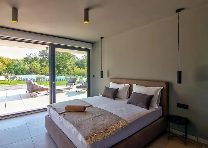 Villa #1 *